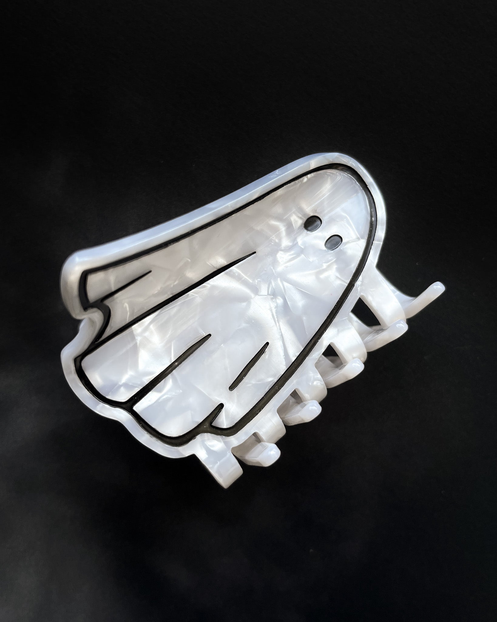 Ghostie Hair Claw