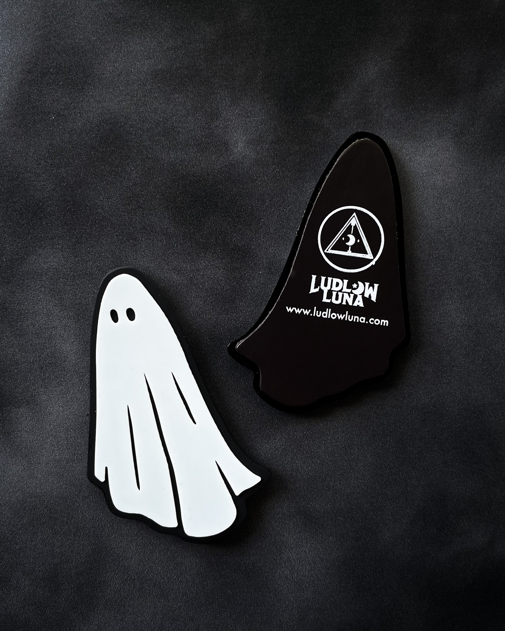 Ghostie Magnet (Glows-in-Dark)